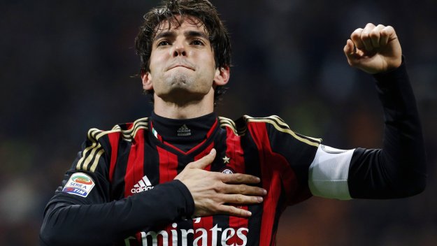 Кака с 2 гола в мач №300 за Милан