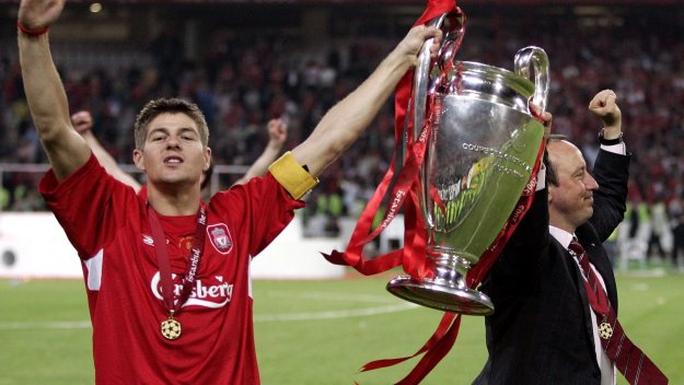 Бенитес прави 800 мача като треньор