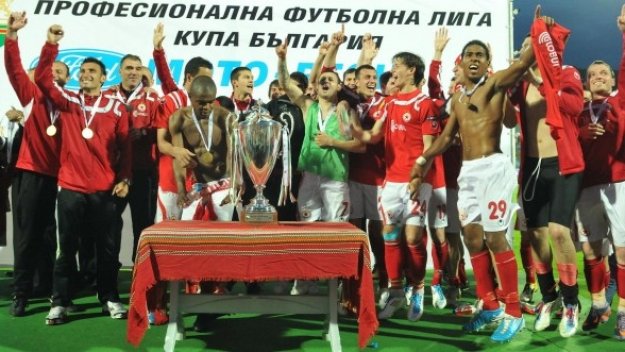 Радуканов пусна носителите на Купата в почивка