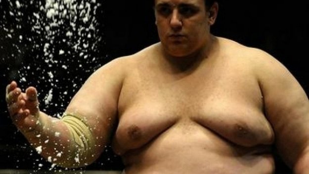 Аоияма се развихри в Нагоя