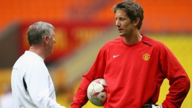 Сър Алекс: Сега е точното време за ван дер Сар да се откаже