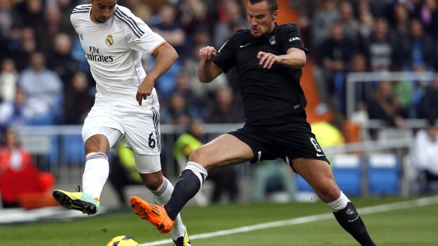 Реал иска нов договор за Кедира