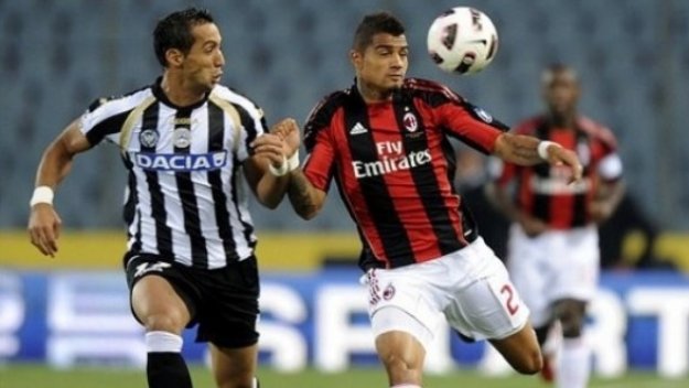 Удинезе в Шампионската лига след 0:0 с Милан