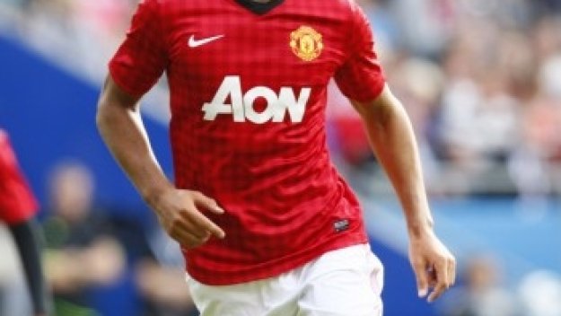 Уест Хям иска Рио Фърдинанд