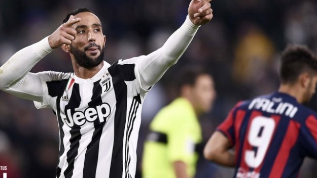 Ювентус отсвири 35 млн. лири от Арсенал за Бенатия