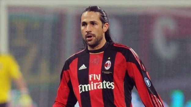 Марио Йепес: Милан е отборът с най-добрите нападение и защита