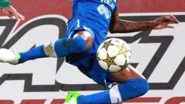 Дъстли Мюлдер преподписа с Левски