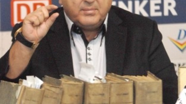 Венци Стефанов: Абе Дока да не е Кристино Роналдо?