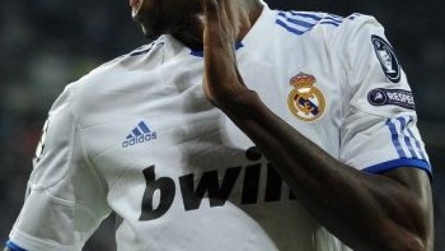 Адебайор: В Барселона реват като бебета