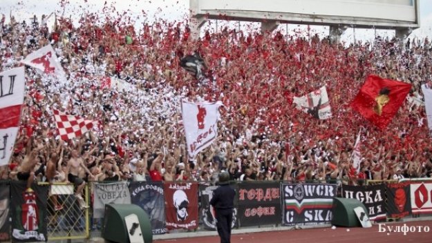 &quot;Животното&quot; пребил и фен на ЦСКА