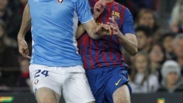 Официално: Исак Куенка остава в Барса поне до 2015 година