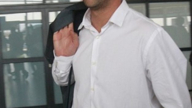 Гърци избират между Караджата и Жоро Вратарчето