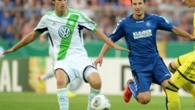 Илиан Мицански и Карлсруе с равенство в Германия