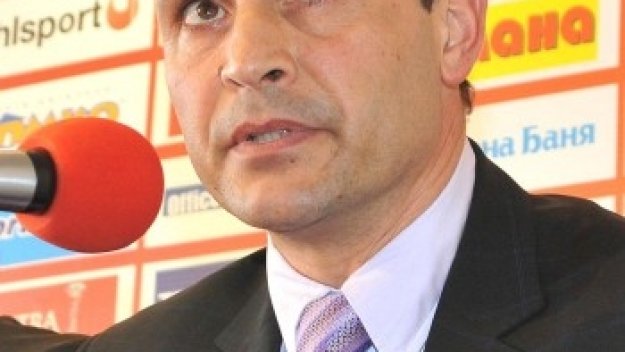 Каубоя скочи на Георги Павлов: Нагъл и безочлив тип!