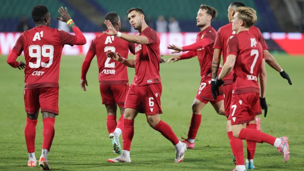 ЦСКА разкарва дуо ненужни