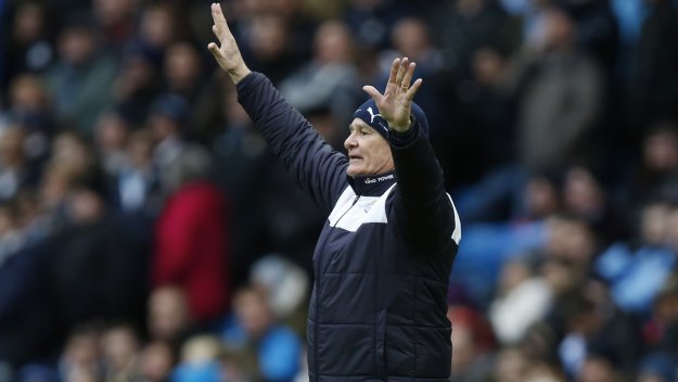 Раниери: Напрежението е върху Арсенал