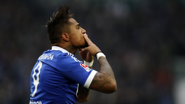 Боатенг изработи успех на Шалке срещу Волфсбург