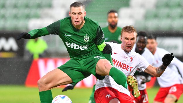 Лудогорец разби Ботев и диша във врата на ЦСКА