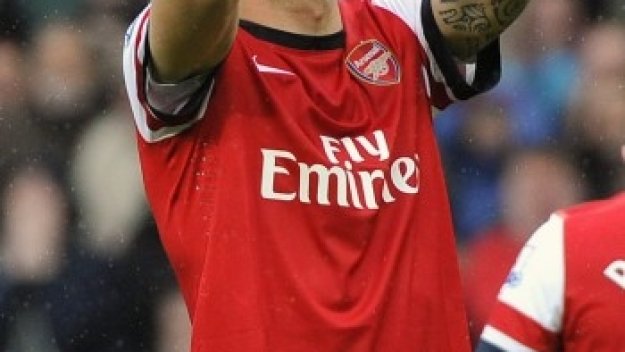 Арсенал обжалва червения картон на Оливие Жиру