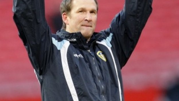 Мениджърът на Лийдс е напуснал жена си, заради любовница