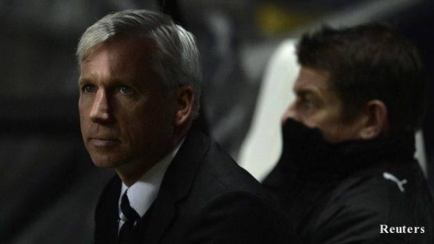 Нюкасъл без Кабай и Тейлър за дълго