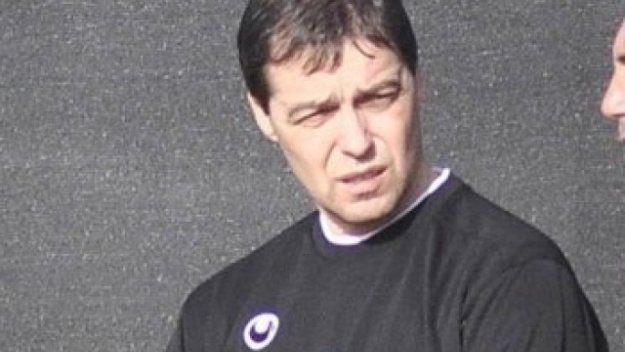 БФС резна Петър Хубчев за една среща