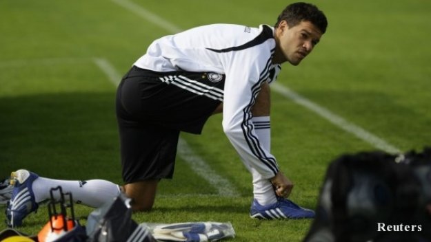 Михаел Балак също поглежда към Сидни