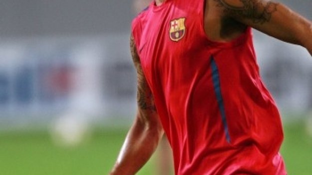 Сити атакува Дани Алвеш