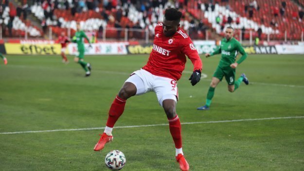 Босът на Берое лапа 383 000 евро от бивша звезда на ЦСКА