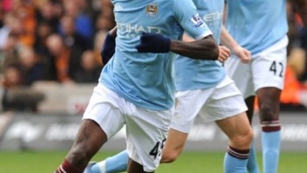 Балотели герой и грешник за Сити