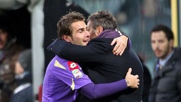 Муту тръгна по пътя на Касано - ще го гонят от Фиорентина