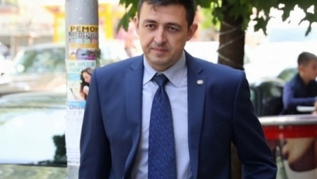 Левски е в шах, чака потвърждение от Милан