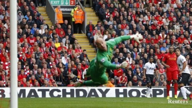 Пепе Рейна очаква да се завърне в игра срещу Евертън