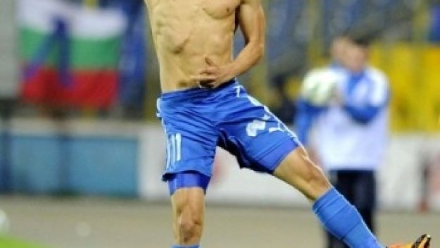 Левски търси отбор на Симеон Райков