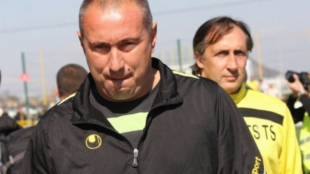 Виляреал разби Астана на Мъри