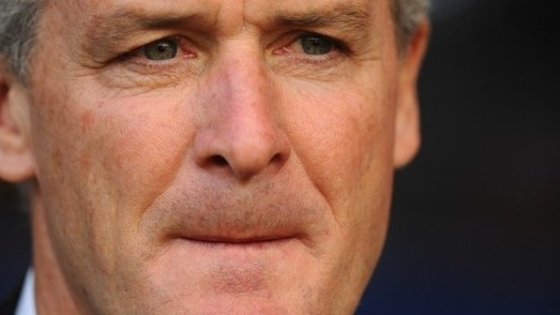 Марк Хюз си иска Роке Санта Крус