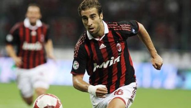 Фламини иска трофей този сезон