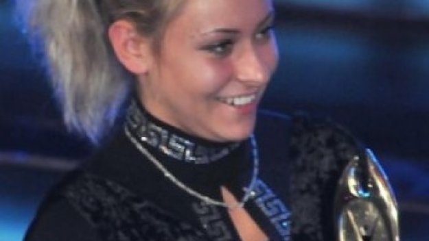 Най-добрата ни щангистка дезертира в Азербайджан