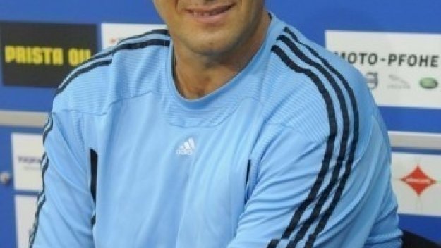 Херо взима в Черноморец национал на Нигерия