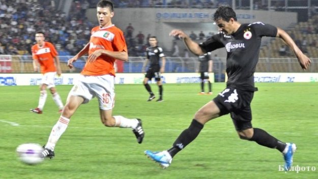 Рома, Тотнъм и Шалке чакат ЦСКА и Литекс