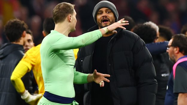 Баварски валяк: Дъжд от нови договори в Байерн