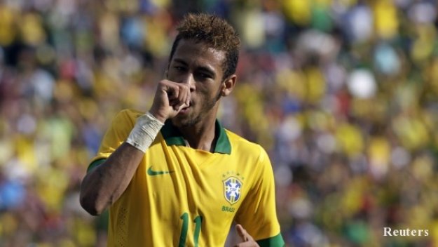 Неймар и Хумелс трябва да възродят Барса