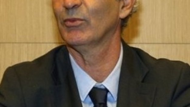 Наглият Доменек ще прибира социални помощи като безработен