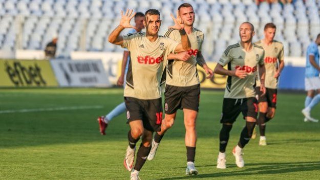 Звездата на Първа Лига стана баща