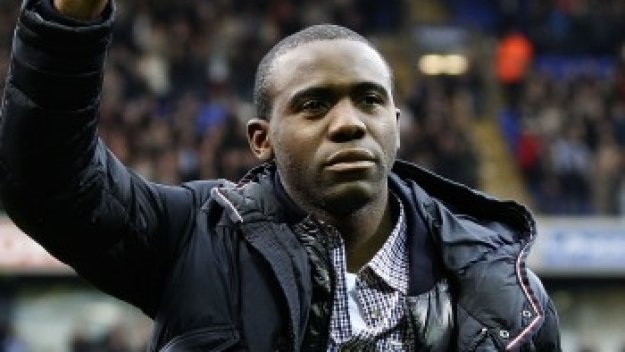 Муамба не се отказва от завръщане