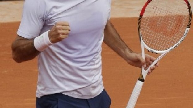 Федерер отвя испански талант в първия си мач от &quot;Ролан Гарос&quot;