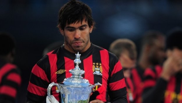 Коринтианс контрира Манчини: Не сме се разбрали със Сити за Тевес