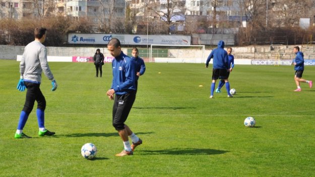 chernomorepfc.bg