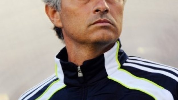 Жозе поема пълен контрол върху Реал