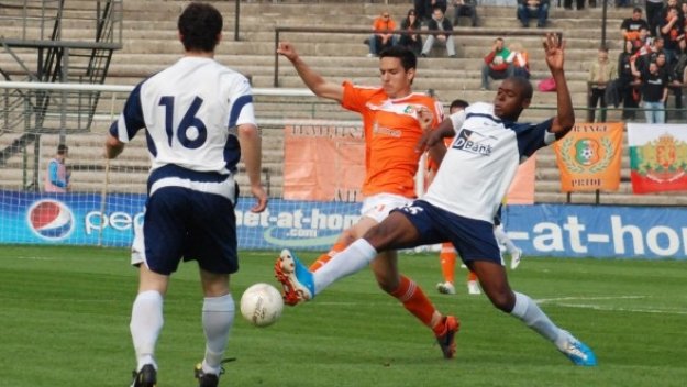 Академик София пред фалит